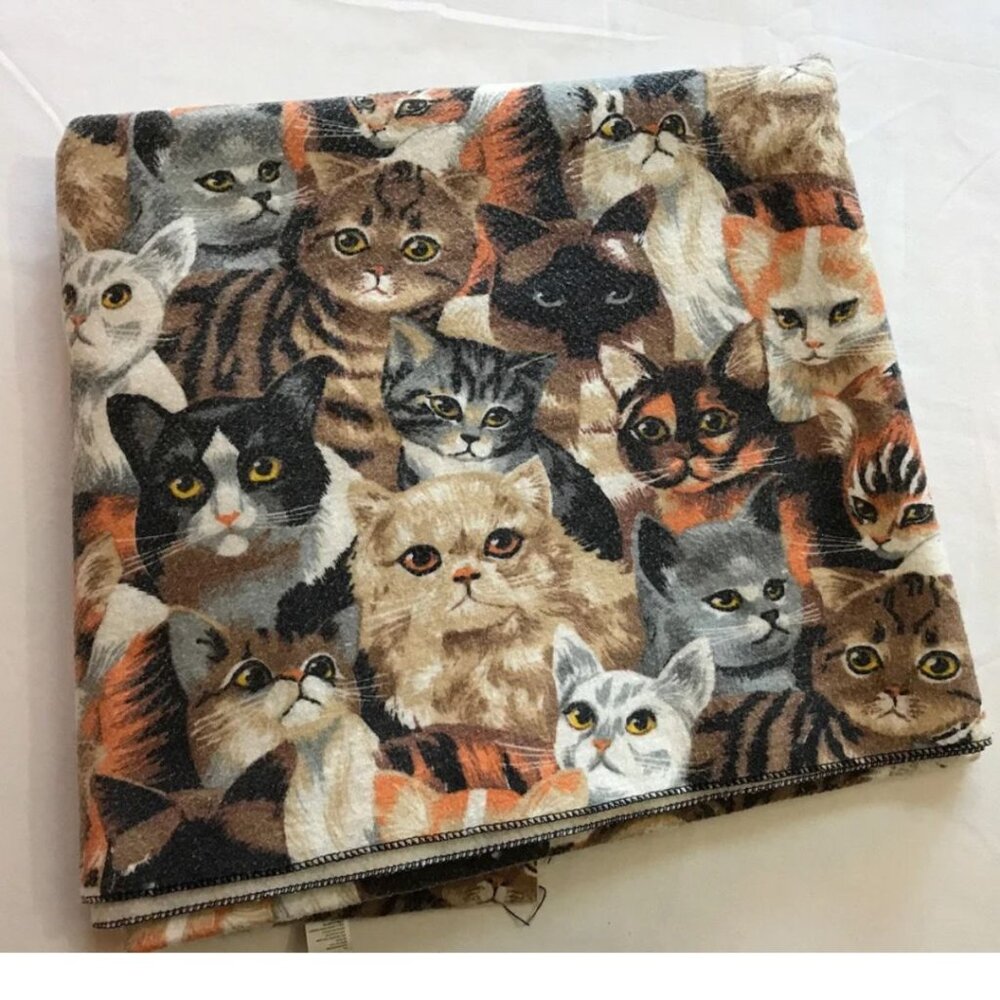 Multi Cat Print Fleece Blanket Bedspread 80s 90s